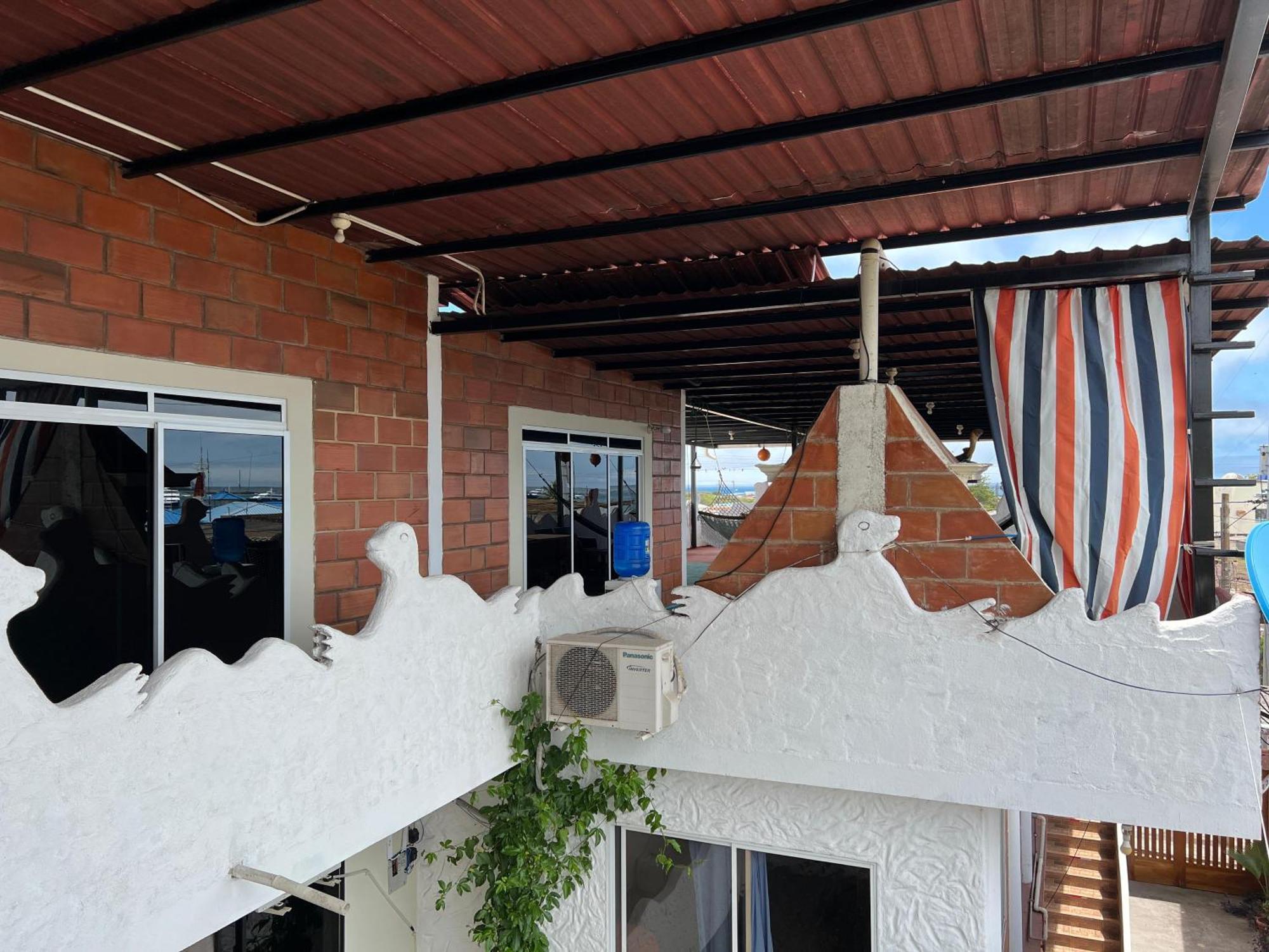 Hostal Cattleya Puerto Baquerizo Moreno Exteriér fotografie