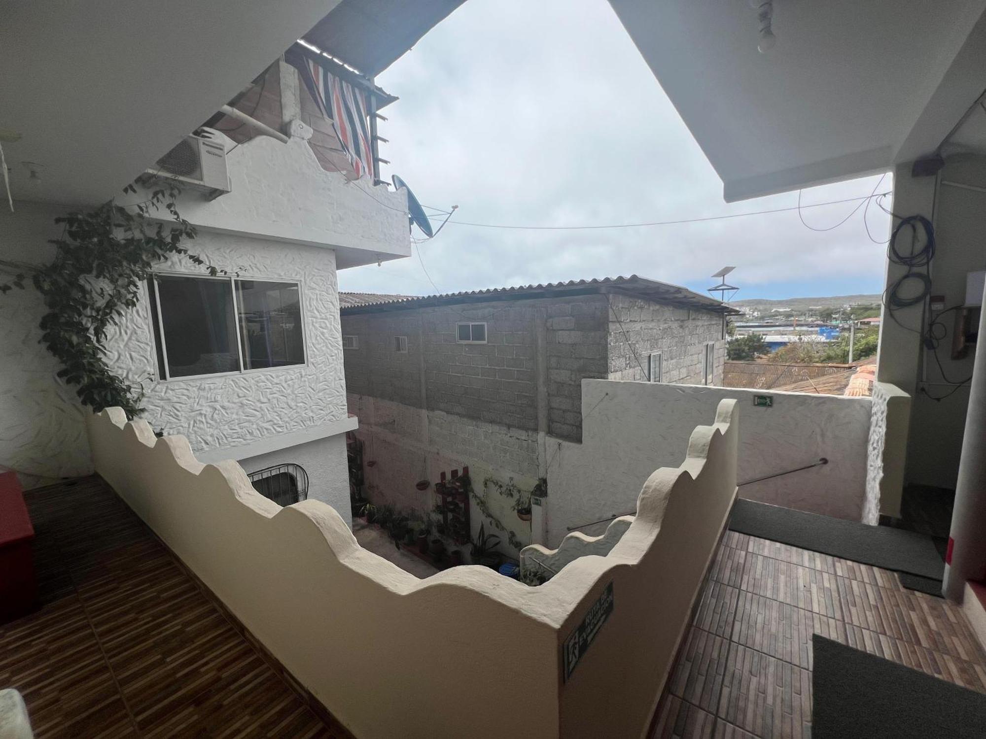 Hostal Cattleya Puerto Baquerizo Moreno Exteriér fotografie