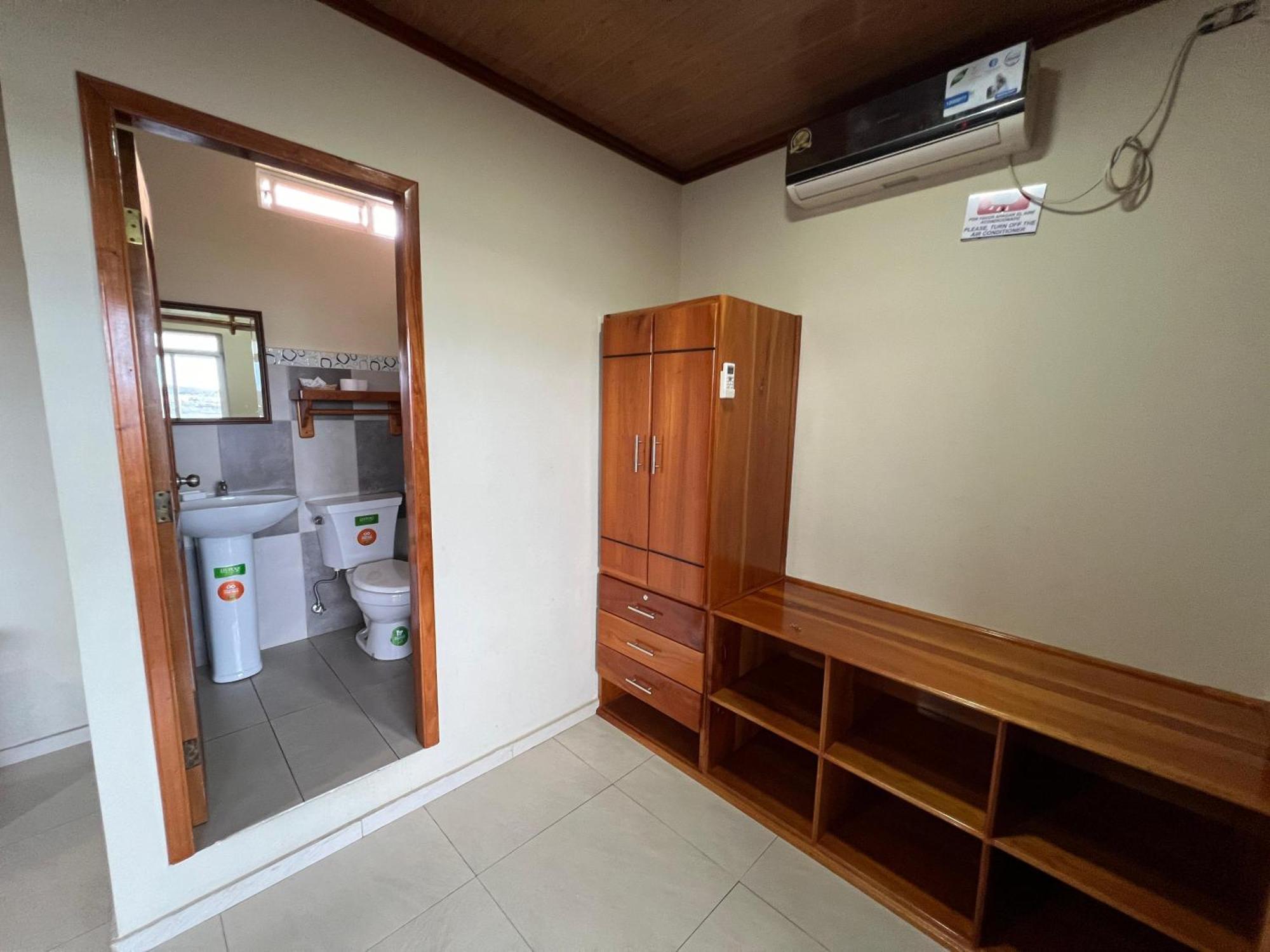 Hostal Cattleya Puerto Baquerizo Moreno Exteriér fotografie